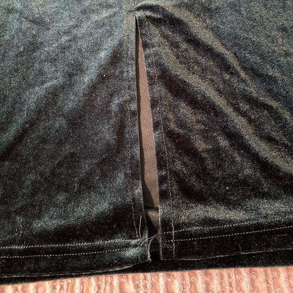 Green Velvet Mock Neck - Picture 6 of 6